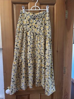 Topshop Black Maxi Skirt with Yellow & White Daisy Print